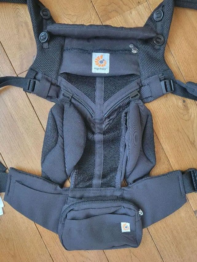 エルゴベビー オムニ360 クールエア メッシュ オニキスブラッ 付属品あり