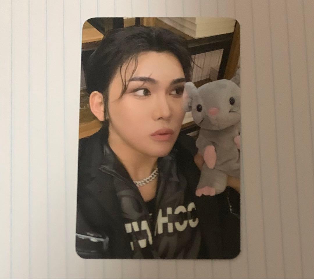 XLOV ヒョン I'mma Be トレカ