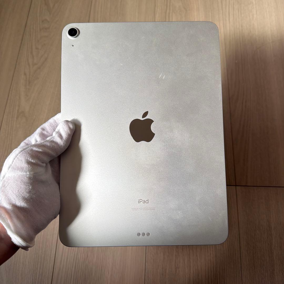 よ*よ様 iPad air 第4世代 シルバー 64GB Wi-Fiモデル