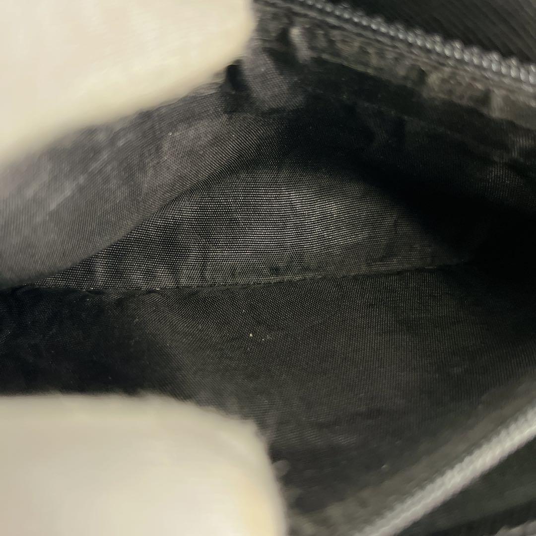 プラダ　長財布　三角ロゴプレート　ロングウォレット　ブラック　ナイロン　レザー