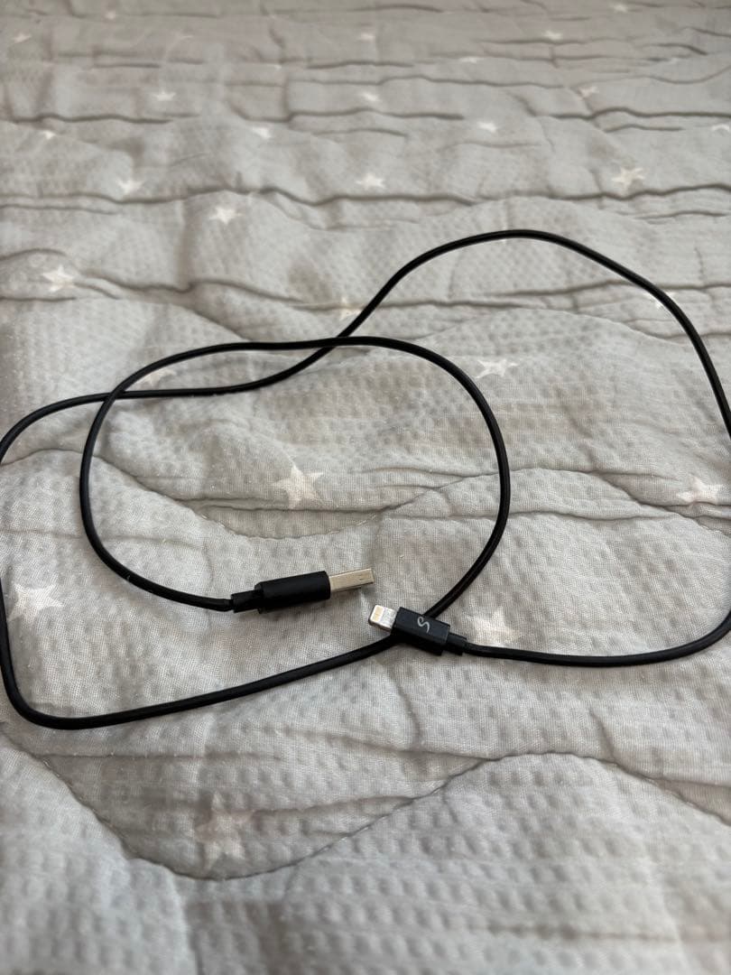 Apple iPhone XR ブルー　本体　64GB