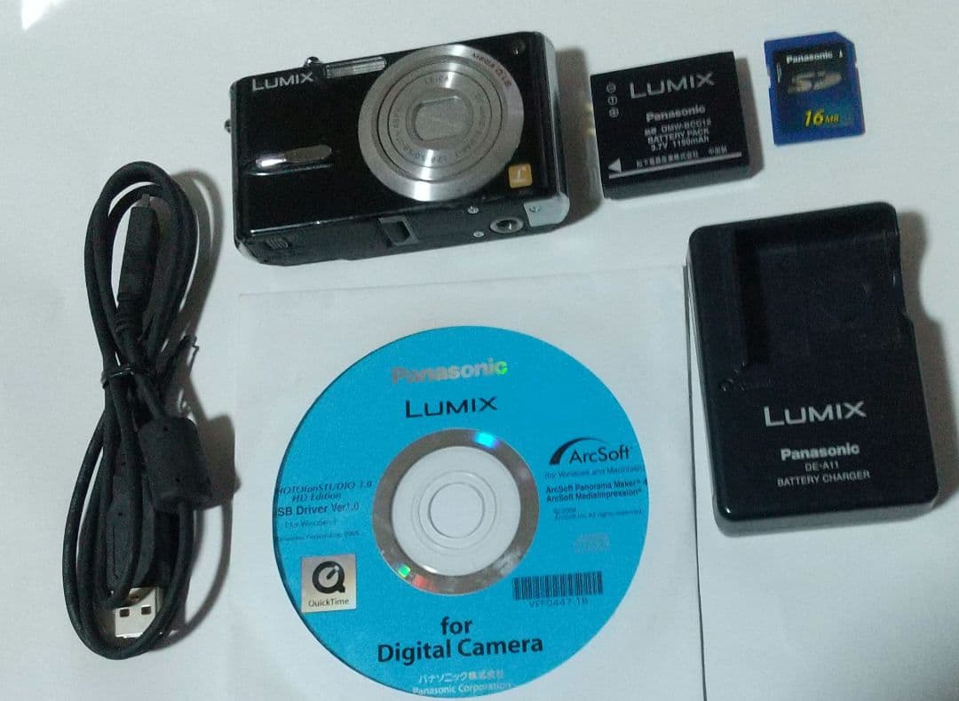 LUMIX コンパクトデジタルカメラ DMC-FX9