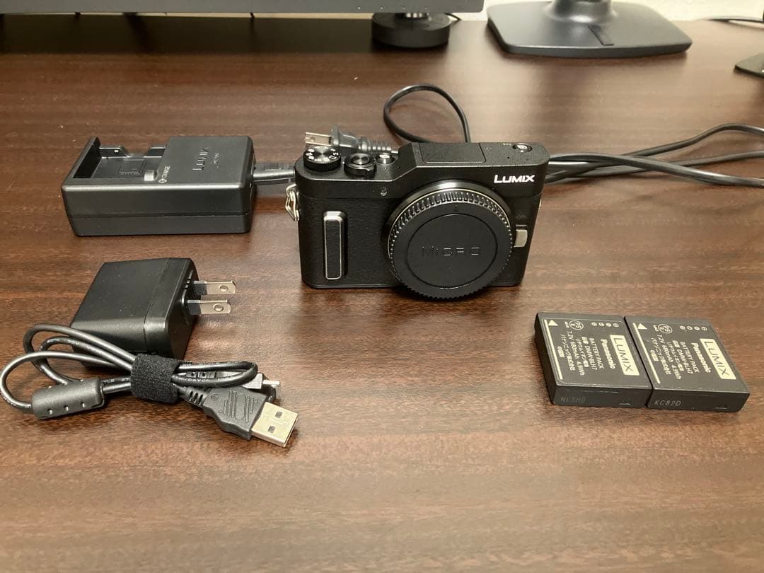 美品　DC-GF10 ブラック　黒　Panasonic