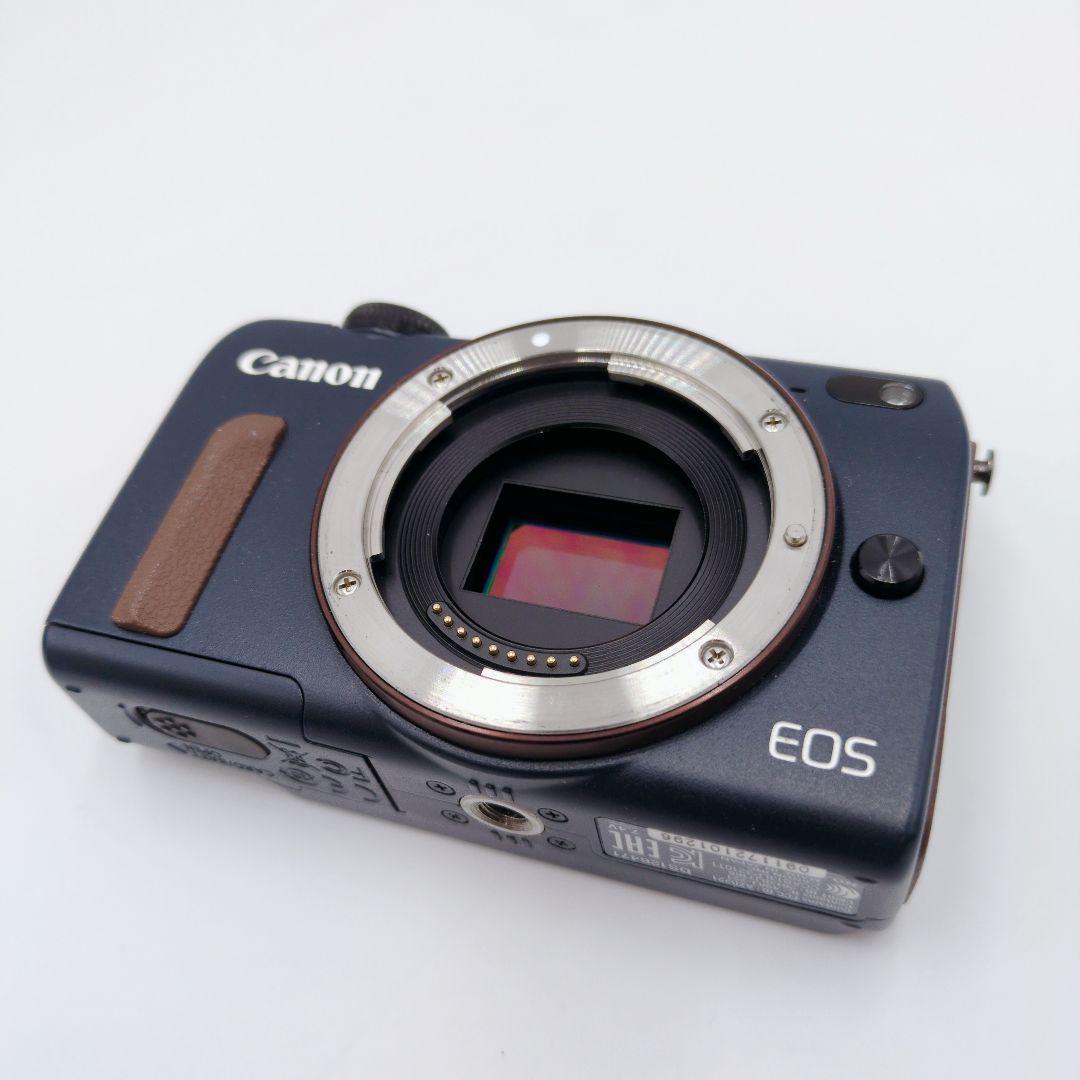 【極美品】キャノン Canon EOS M2 ダブルズームレンズキット ブルー