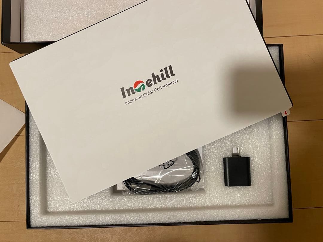 Intehill モバイルモニター 3k モニター 16インチ　U16ZA