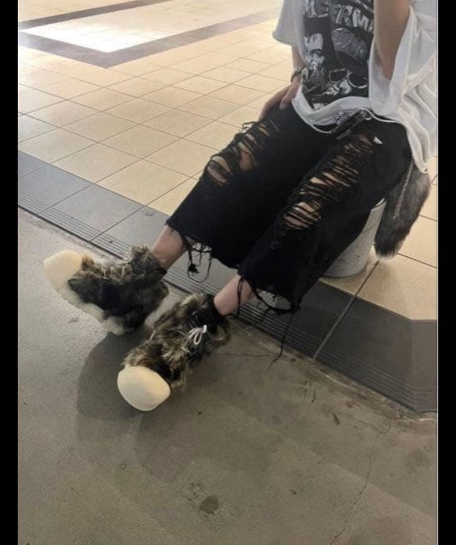 [完売モデル]27.5センチ FVVO x ROCKSTA ダークグレー ファー