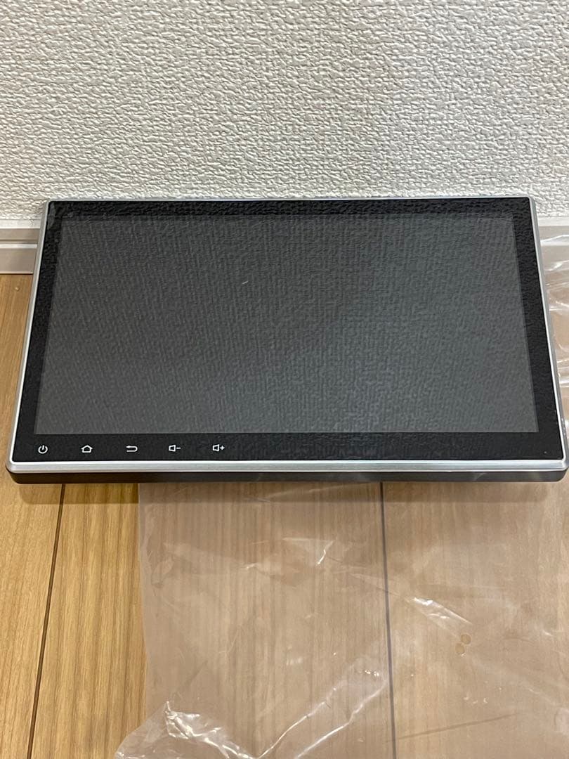 EONON タッチパネル式ディスプレイ 本体