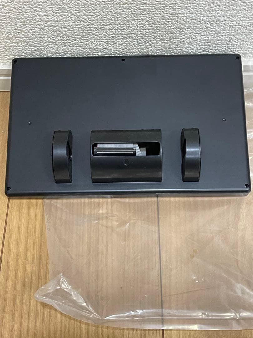 EONON タッチパネル式ディスプレイ 本体