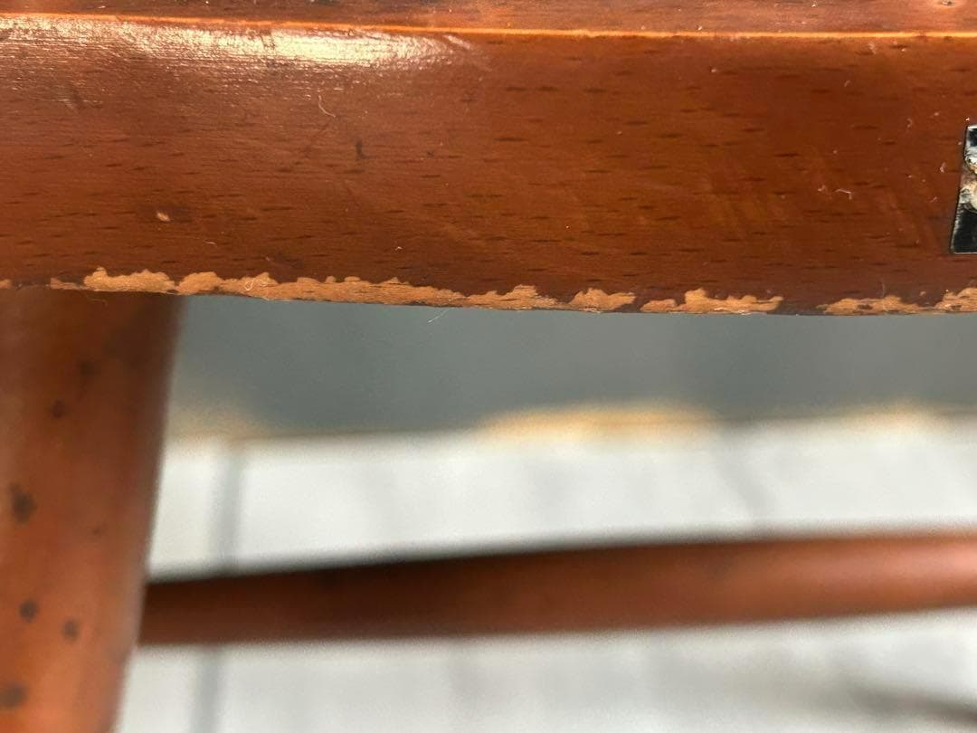 ヴィンテージ　ウィンザーチェア　スポークチェア　座園　レザー　洋風　クラシック