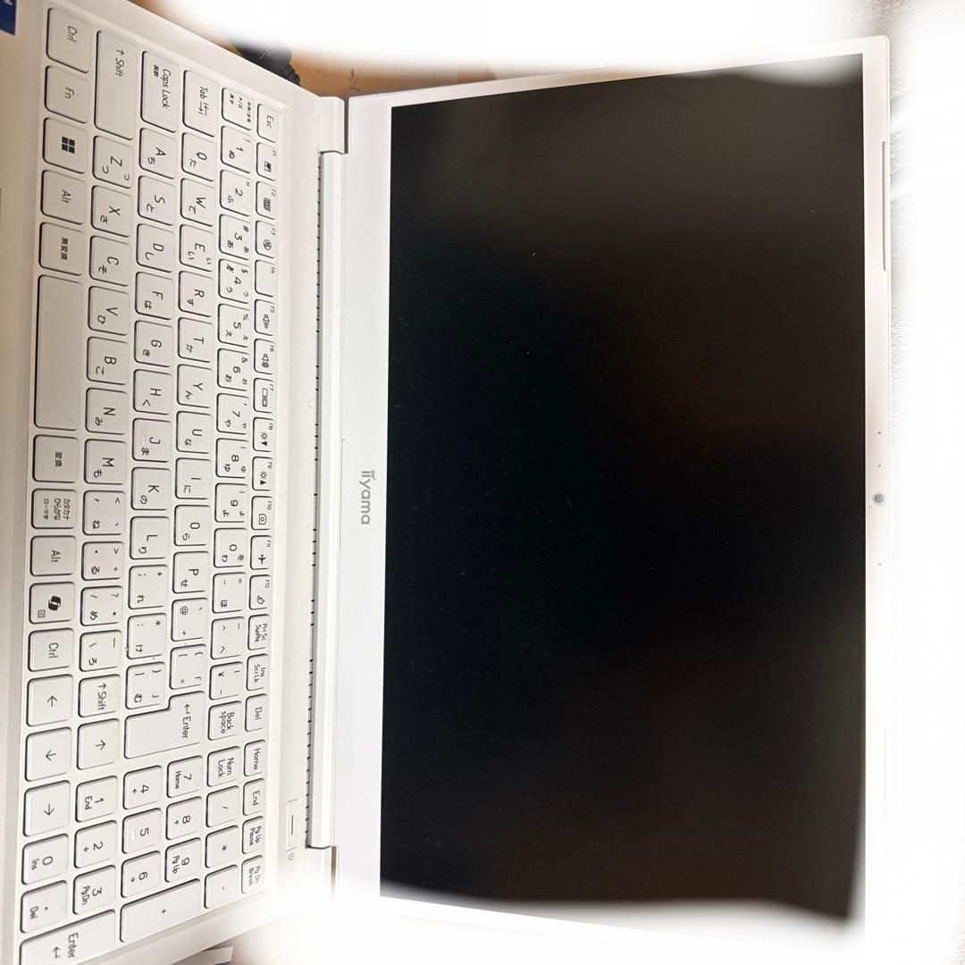 iiyama ホワイト ノートパソコン