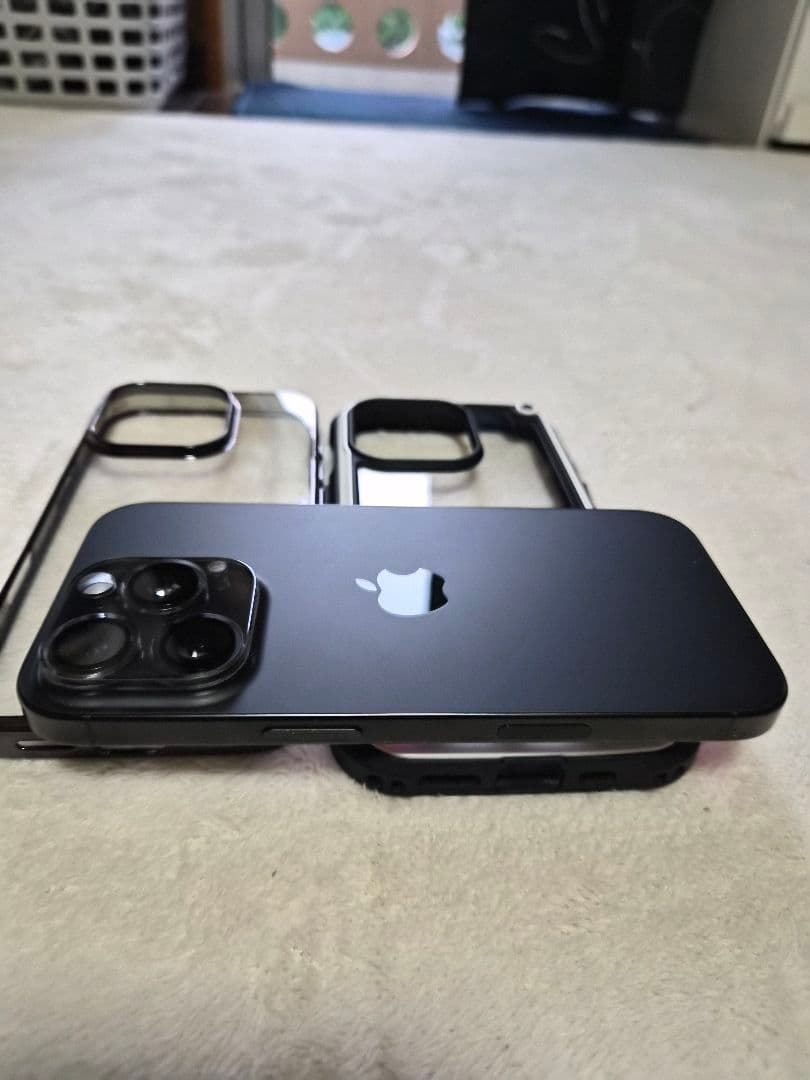 おおた Apple iPhone 16 Pro ブラック チタニウム