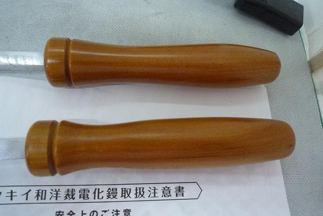 美品使用頻度大変少な目　タキイ和裁電化鏝　和裁コテ　和裁こて　タキイ製　鏝２本付