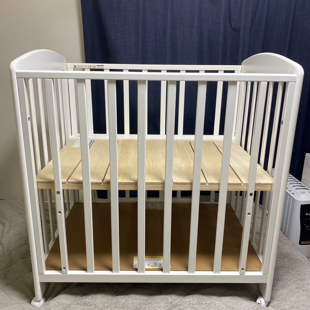 【美品】白　ベビーベッド　ミニタチベッド　カトージ