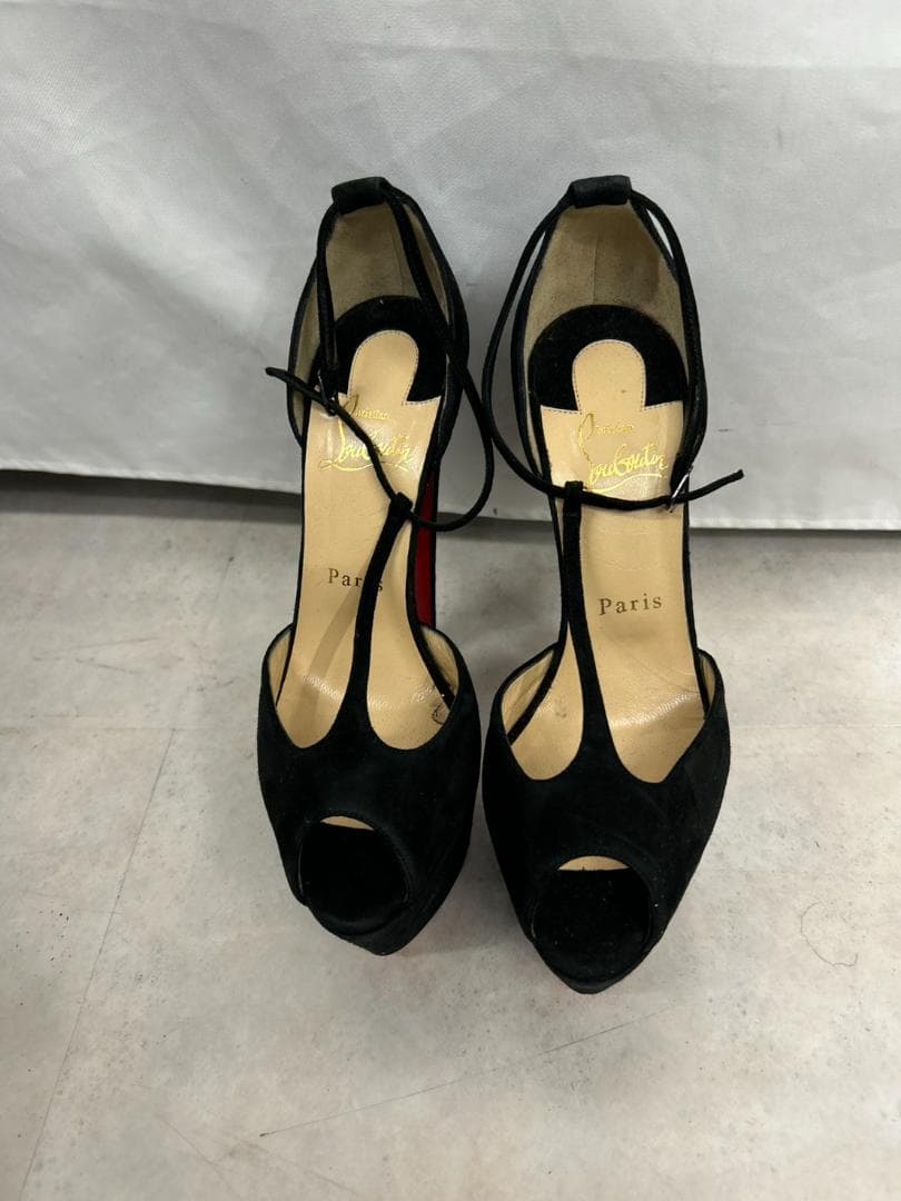 Christian Louboutin ブラック スエード オープントゥヒール