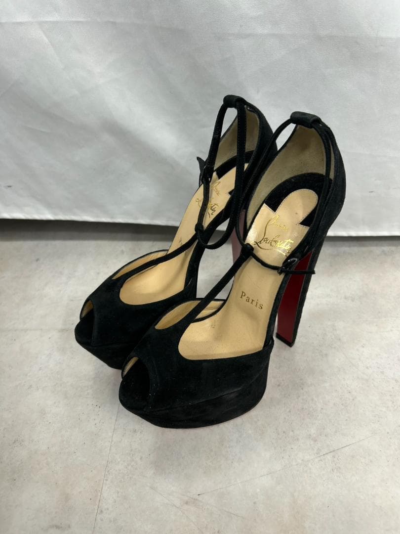 Christian Louboutin ブラック スエード オープントゥヒール