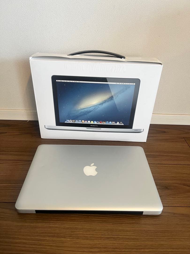 MacBook Pro 13.3インチ シルバー 本体 DVD挿入口有り