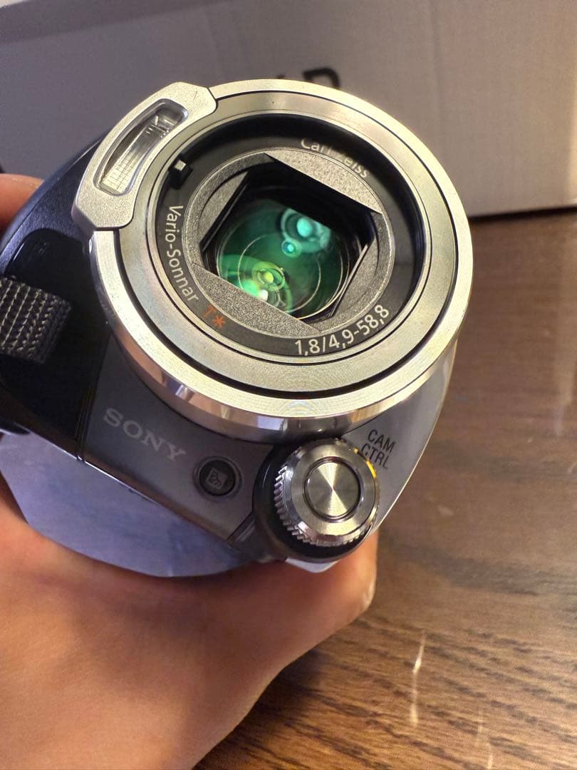 SONY ハンディカムHDR-SR11 バッテリー、テレビなどに繋ぐ配線など