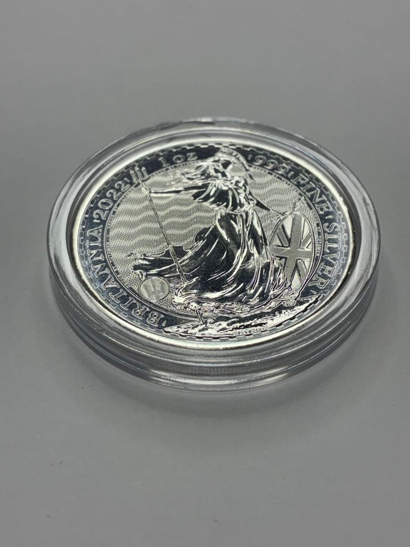 ブリタニア銀貨 1オンス 2022年 エリザベス女王 保証書付