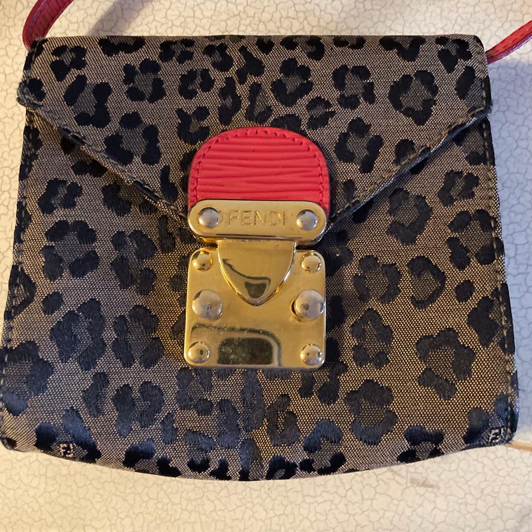 1/3まで！フェンディ　リュック&ショルダーバッグ