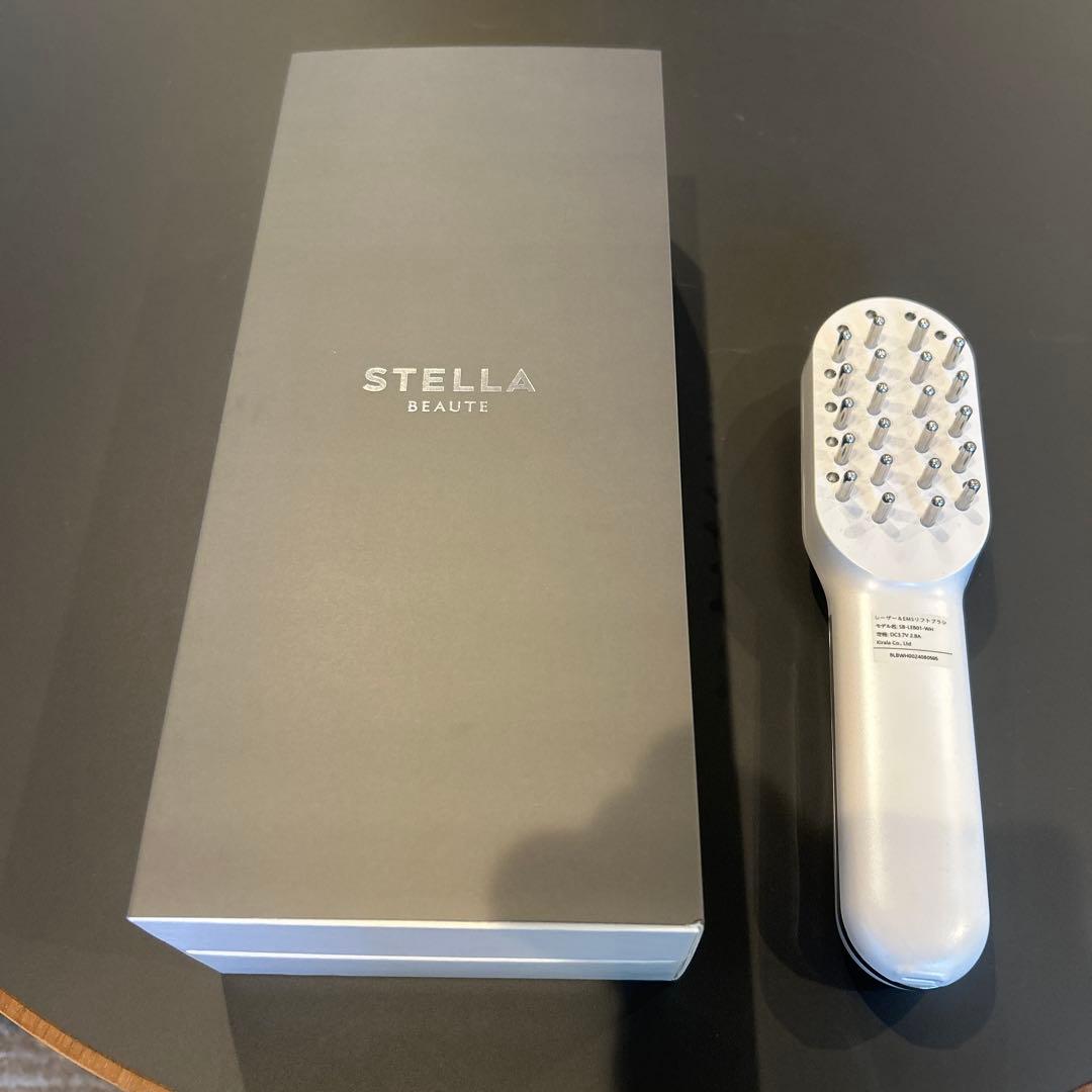 STELLA BEAUTE 美顔器 シルバー 専用ケース付き