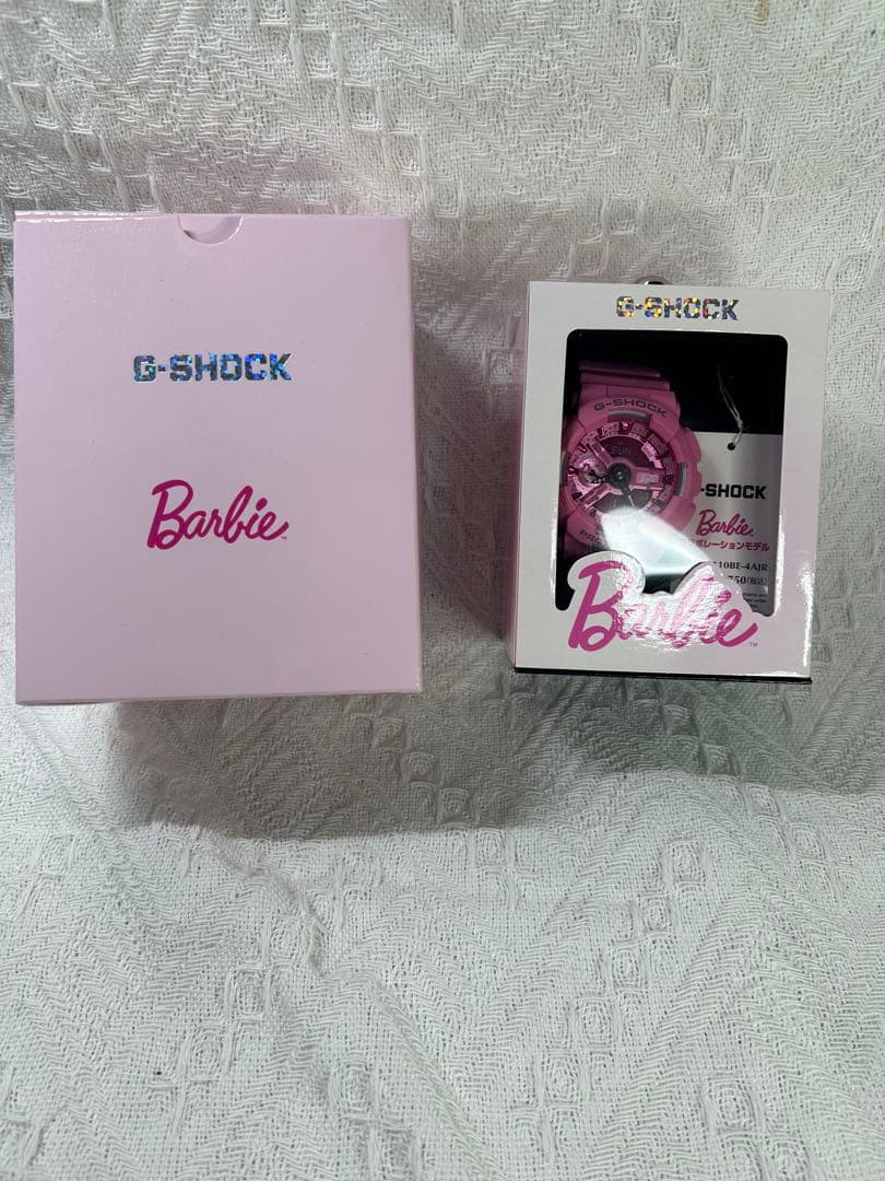 大人気　G-SHOCK Barbie BA-110-4A
