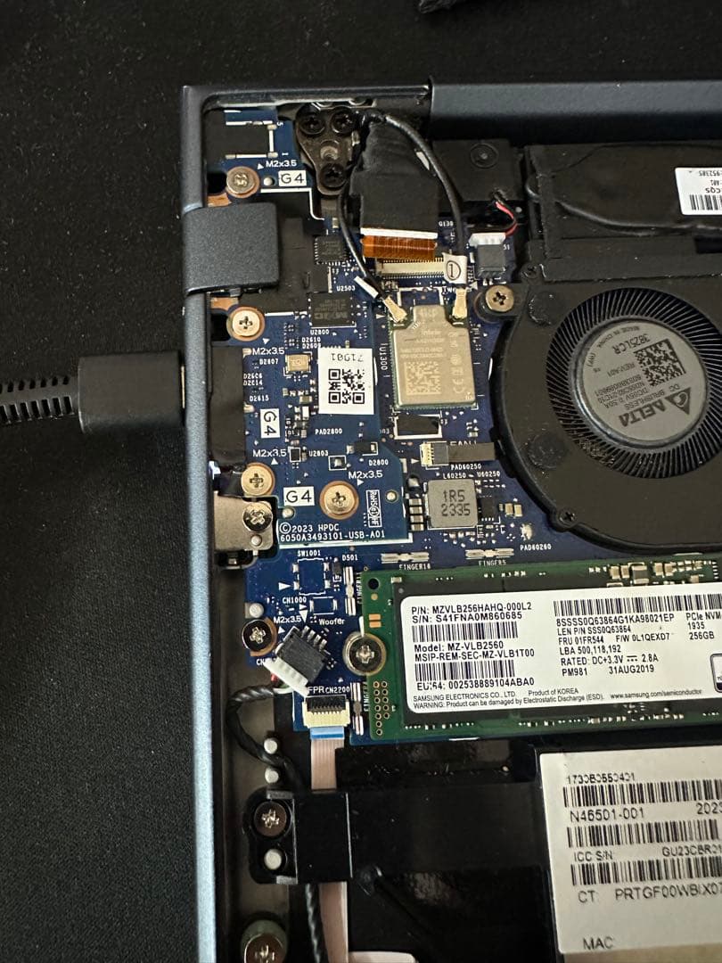 HP DragonFly G4 i5-1335u 16Gb 2024年製