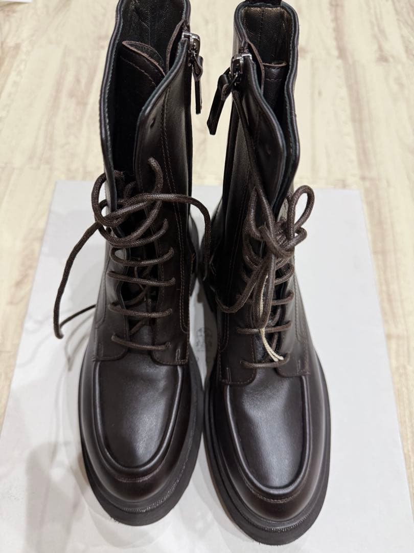 即決価格ブルネロクチネリ　ダークブラウン レザー レースアップブーツ　39