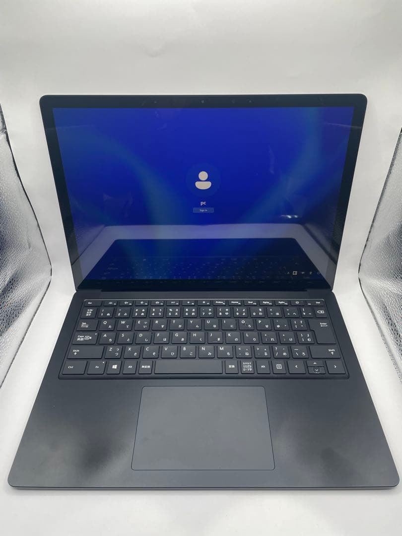 Surface Laptop 4 i7 (16GB / 256GB)中古品