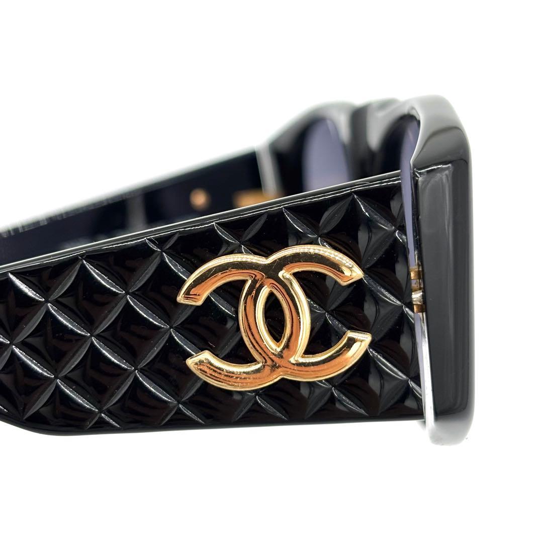 CHANEL シャネル サングラス ブラック 黒 ゴールド金具 キルティング