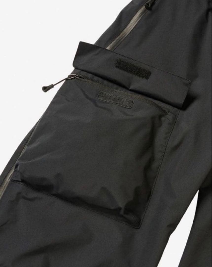 新品タグ付　Mサイズ　ノースフェイス　シュカブラ　スキー　スノーボード　パンツ