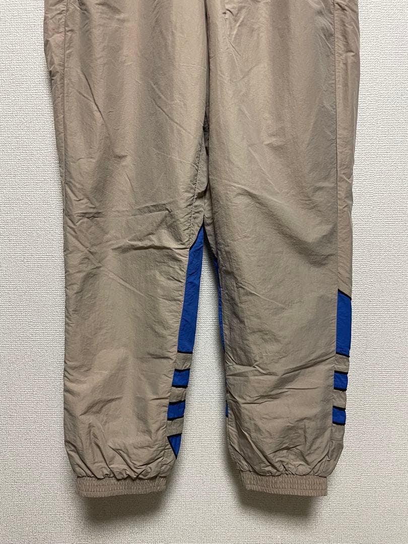 ★上下セット★ アディダスオリジナルス ナイロンジャケット・パンツ デカロゴ