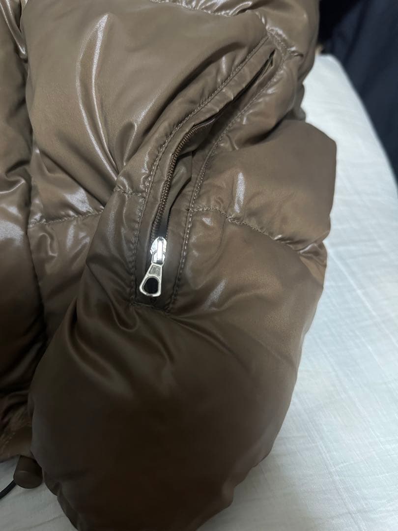 【超希少茶タグ⭐️】Moncler モンクレール　ダウン　茶色ブラウン 2