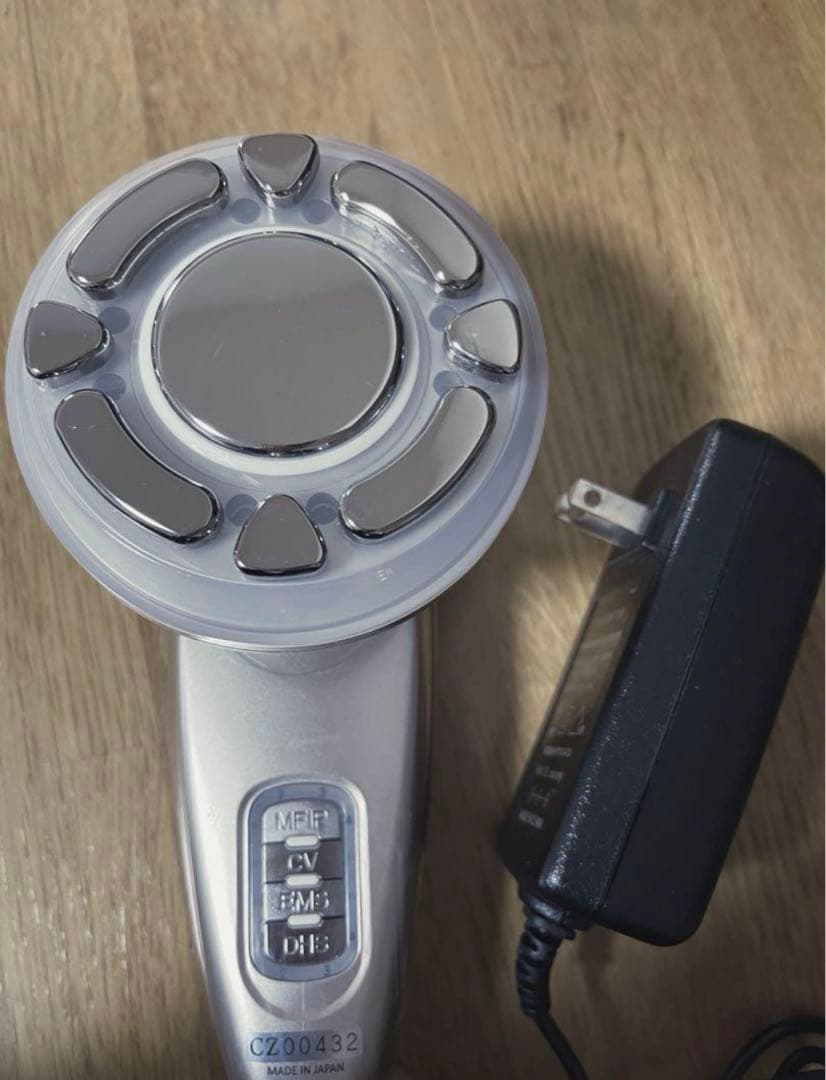 定価35万　痩身エステマシン　キャビテーション　CV EMS MFIP DHS