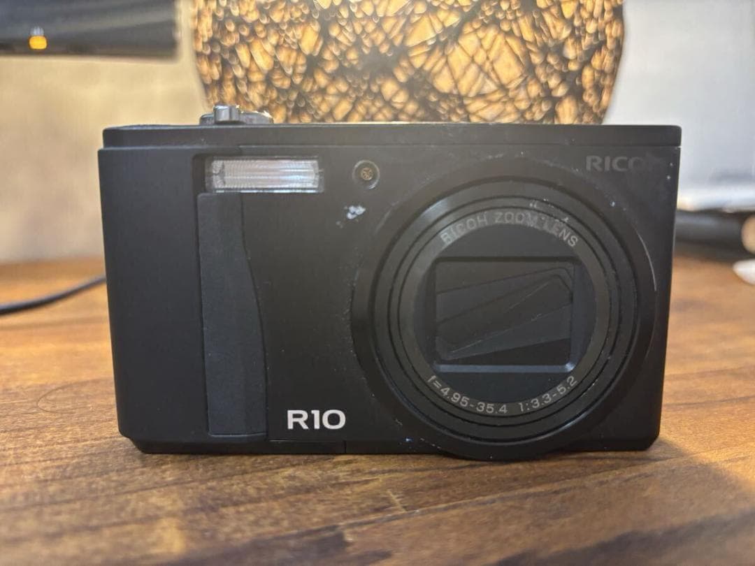 リコー RICOH R10 ブラック コンパクトデジタルカメラ #725