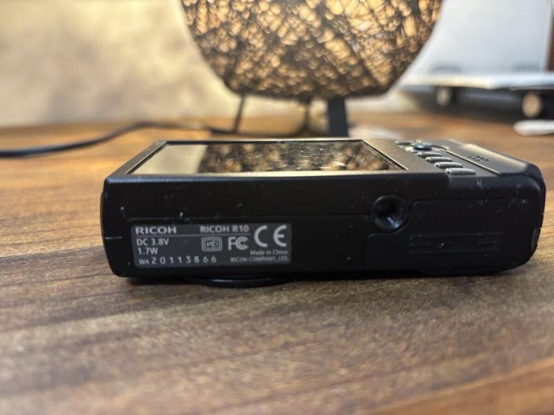 リコー RICOH R10 ブラック コンパクトデジタルカメラ #725