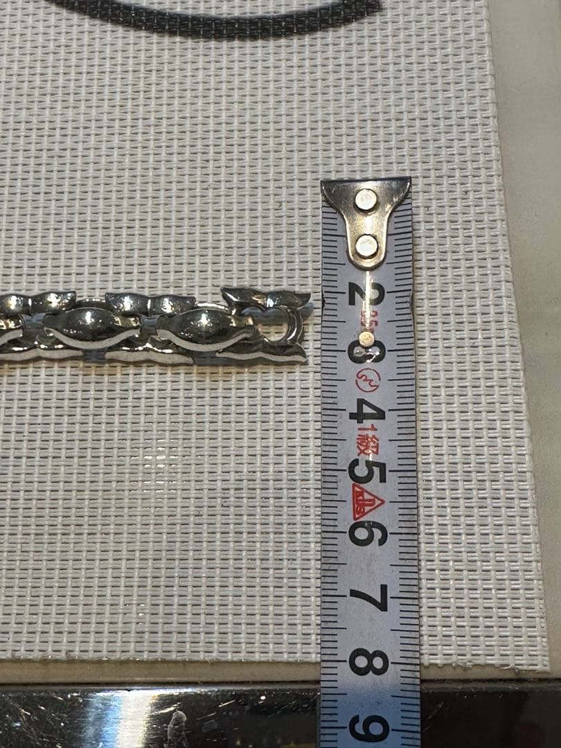 ロンワンズ、ディープタッチブレスレット