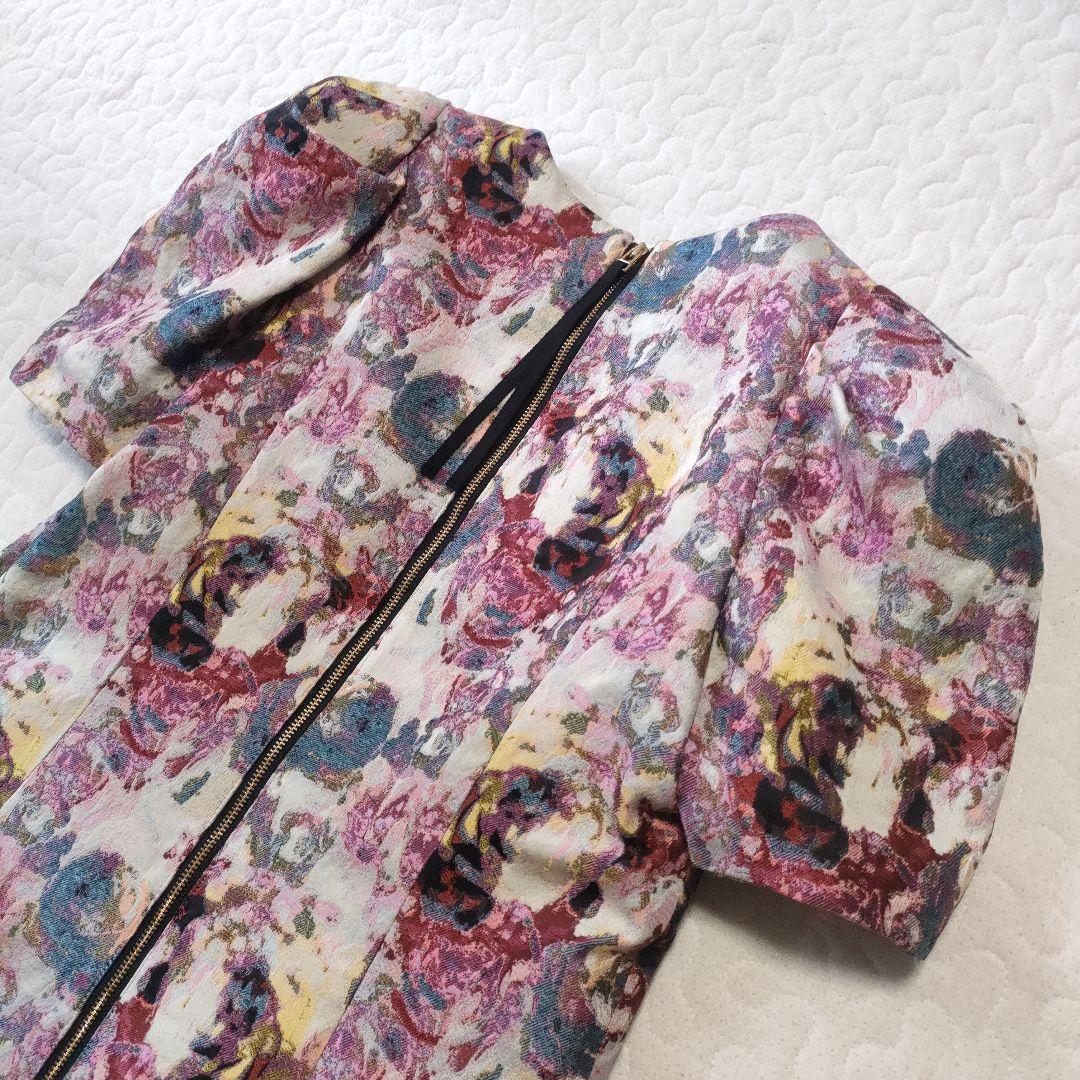 極美品✨ルルウィルビー　ジャガード織りひざ丈ワンピース　パフスリーブ　ピンク　1