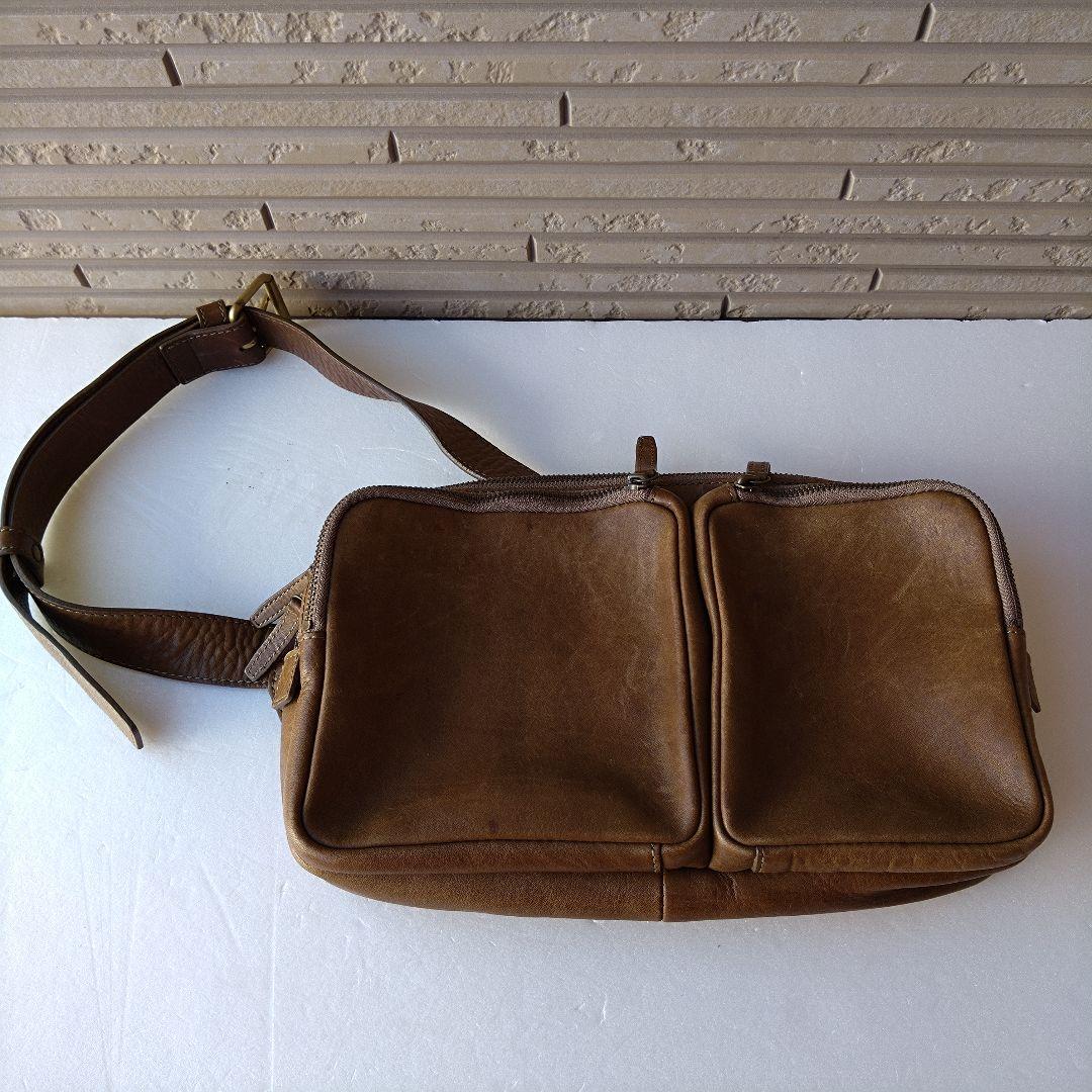 土屋鞄　ビークル　トリジップ　ボディバッグ　ウエストバッグ　ショルダーバッグ