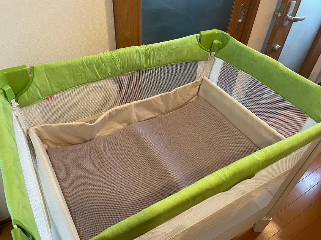 アップリカ　Aprica　ココネル　エアープラス　グリーン