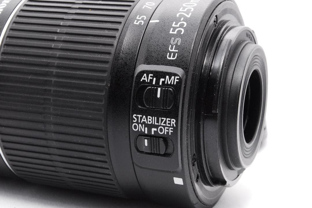 美品 望遠レンズ キヤノン Canon EF-S 55-250mm IS II