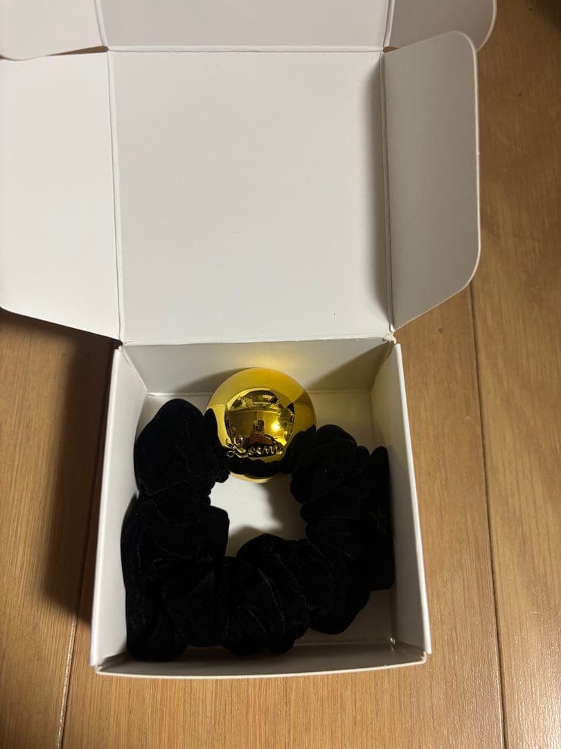 LOEM TOKYO シュシュ　ブラック　新品未使用品