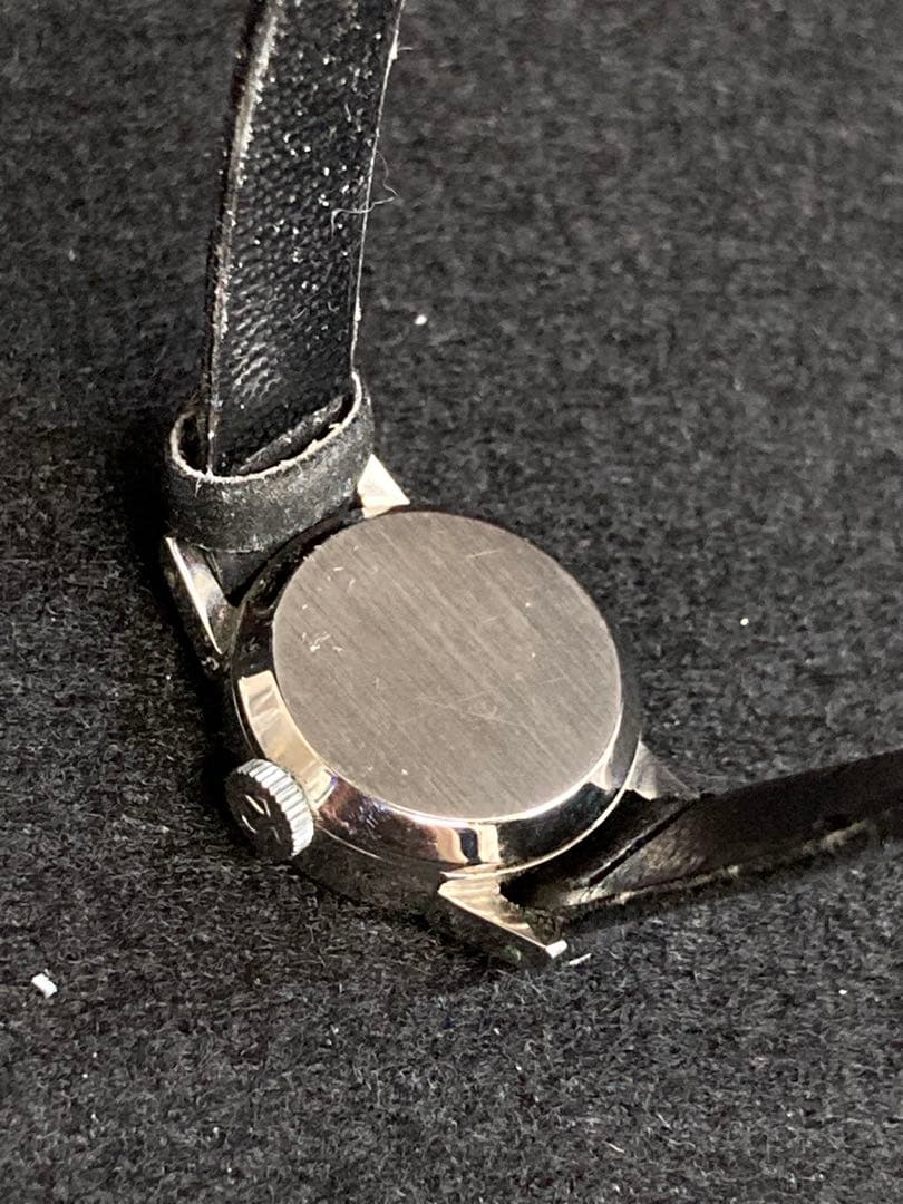 オメガ OMEGA カットガラス 手巻き シルバー 2針 腕時計