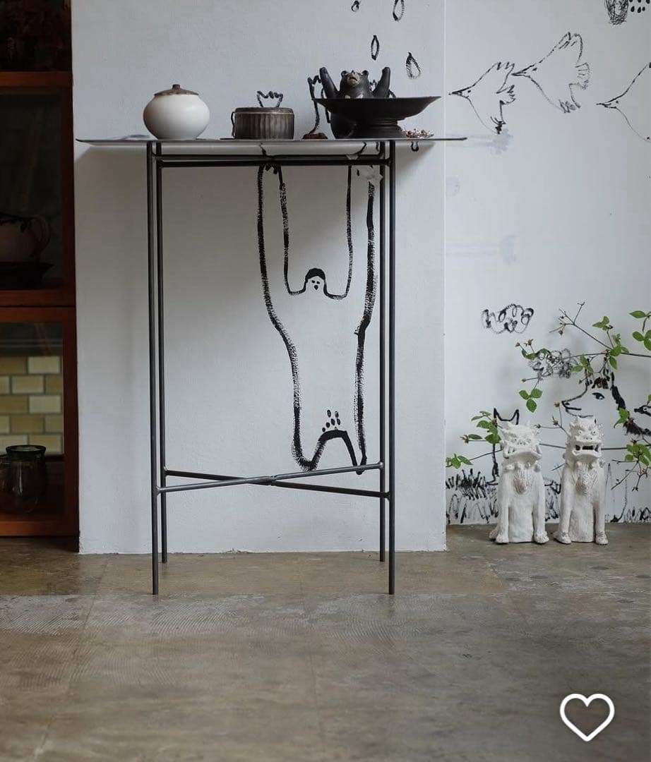 チプラスタジオ金属製シンプルテーブル