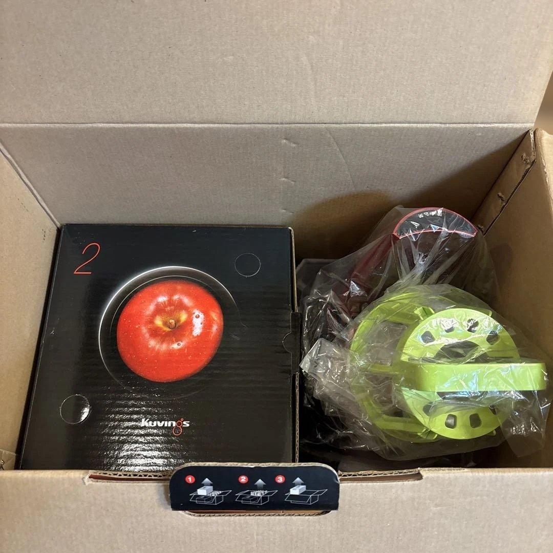 Kuvings 赤 ジューサー 未使用品