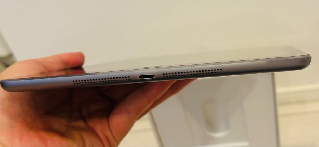 iPad Air Wi-Fiモデル 32GB MD792JA/A