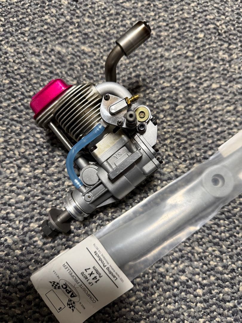 YS FZ80S YSマニホールド付き　美品　 F3Ａ　飛行機用エンジン