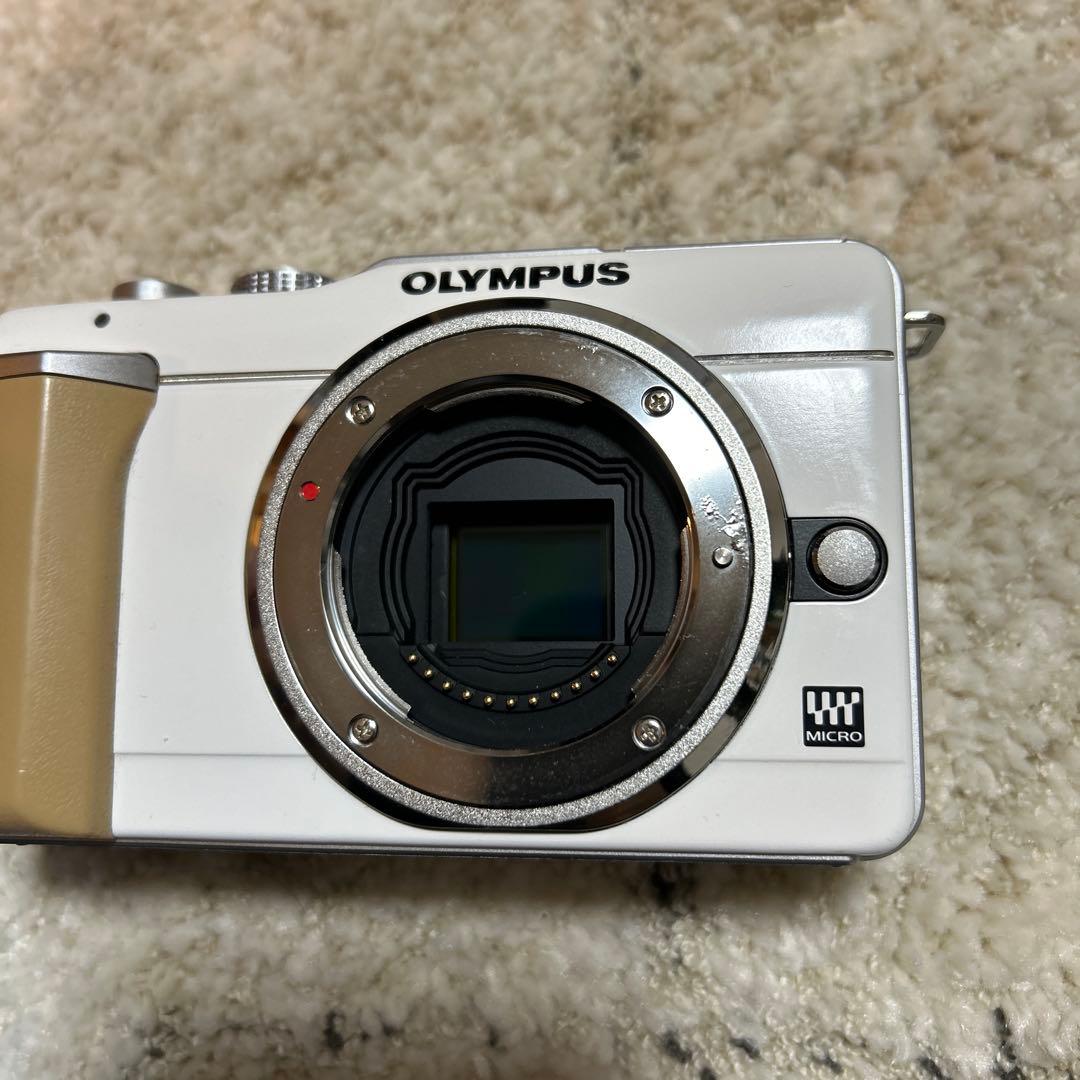 OLYMPUS E-PL1 ミラーレスカメラ レンズ2本セット【ジャンク】