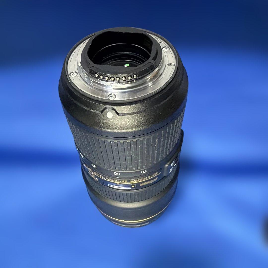 Nikon AF-S NIKKOR 24-70mm f/2.8E ED VR美品