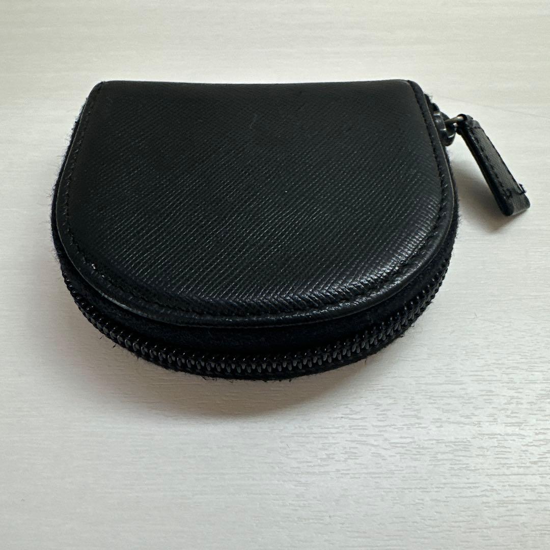 【美品】PRADA サフィアーノNEROレザー ケース