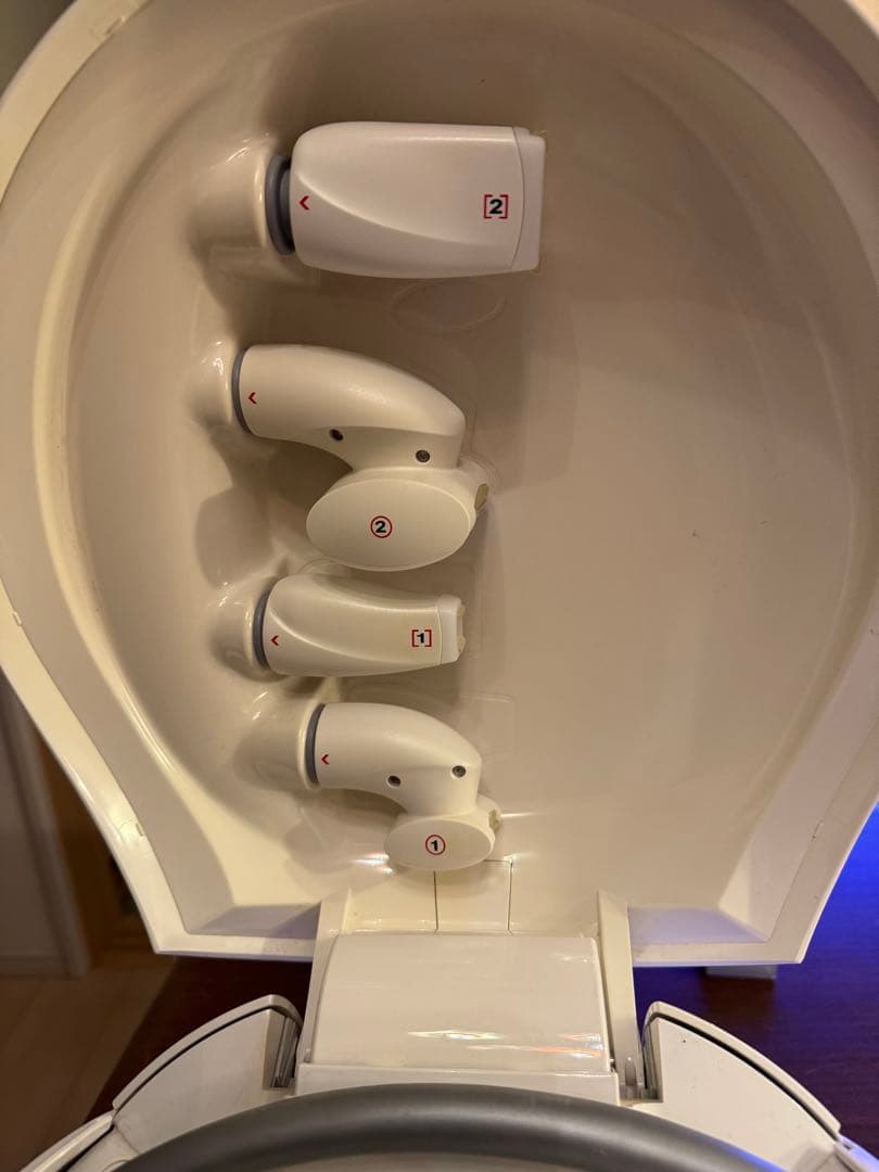 wellbox LPG 美顔器 本体と4つのアタッチメント　エンダモロジー